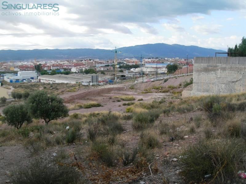 Comprar terreno de 1200m² en Alcantarilla