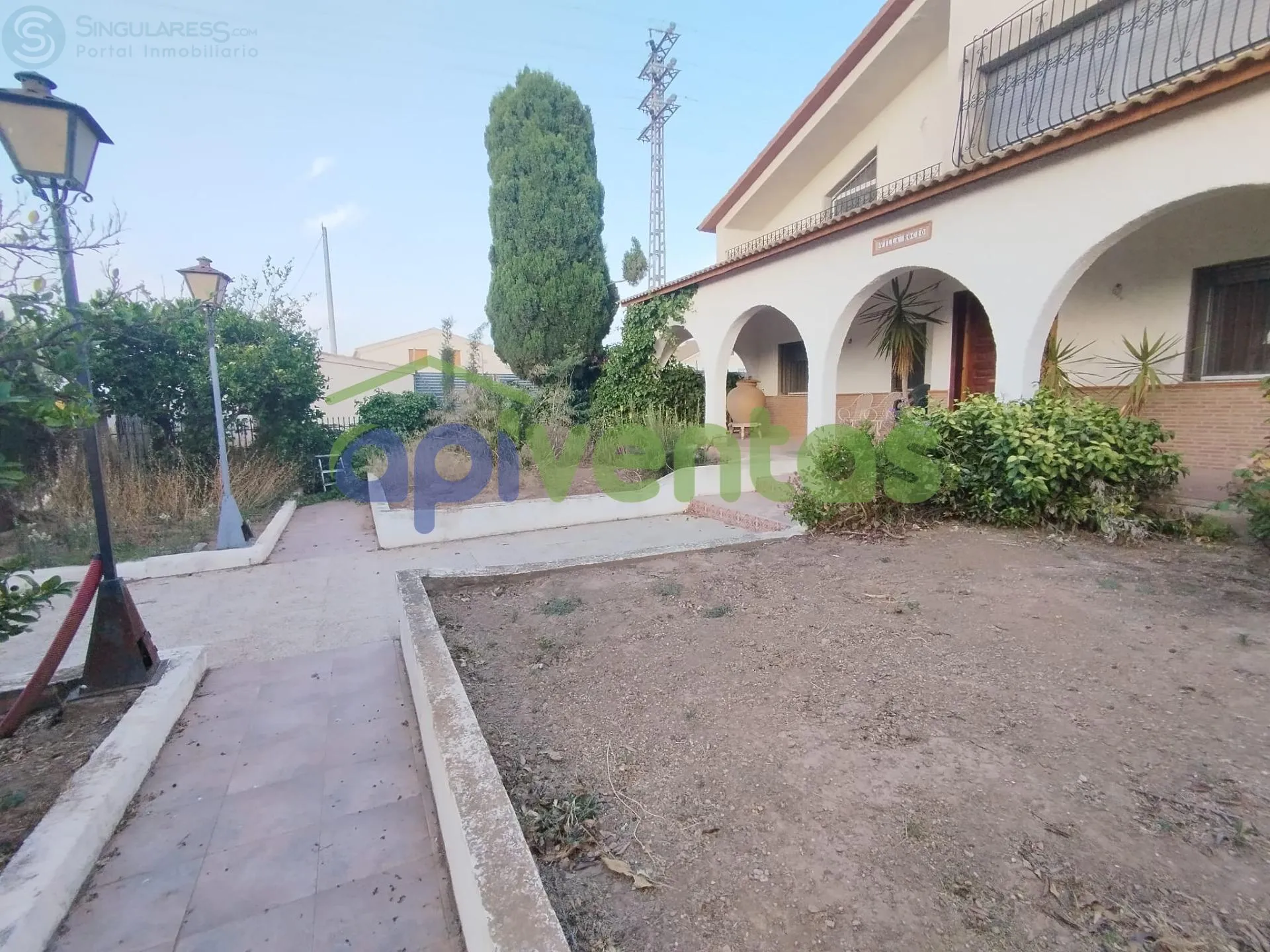 Comprar dúplex de 1749m² en Lorca
