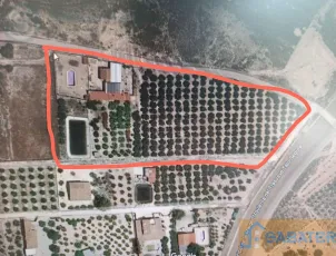 Casa finca rústica en Periquitos, con 375 m² construidos.