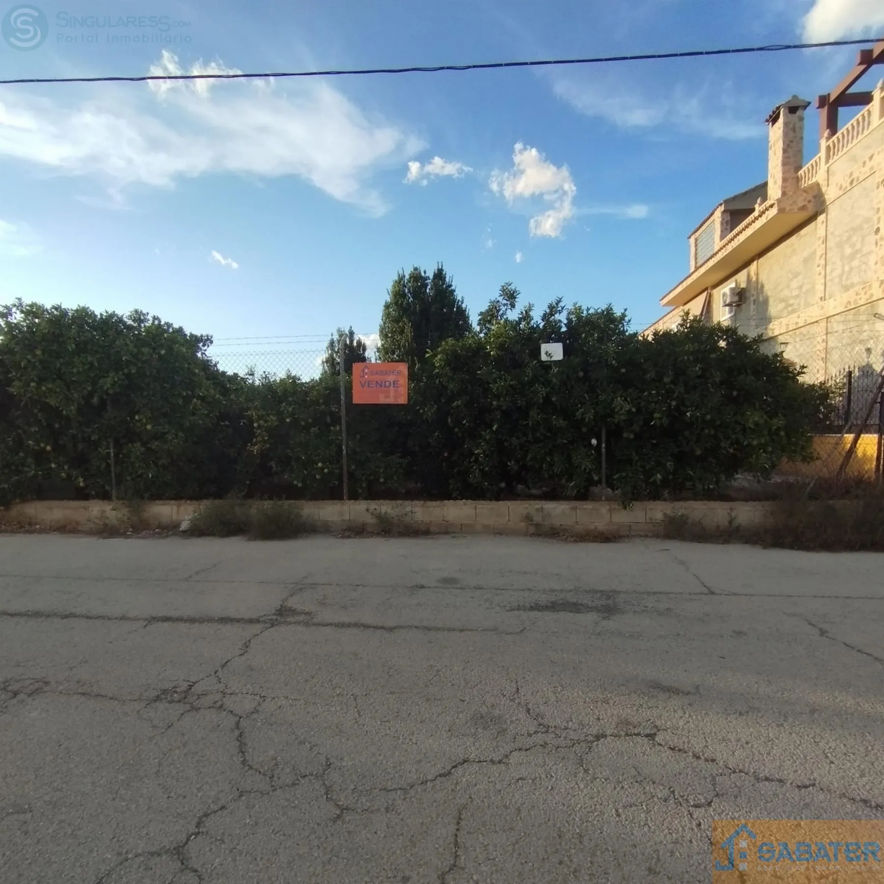 Comprar terreno en Calle Carril Almazara en Murcia