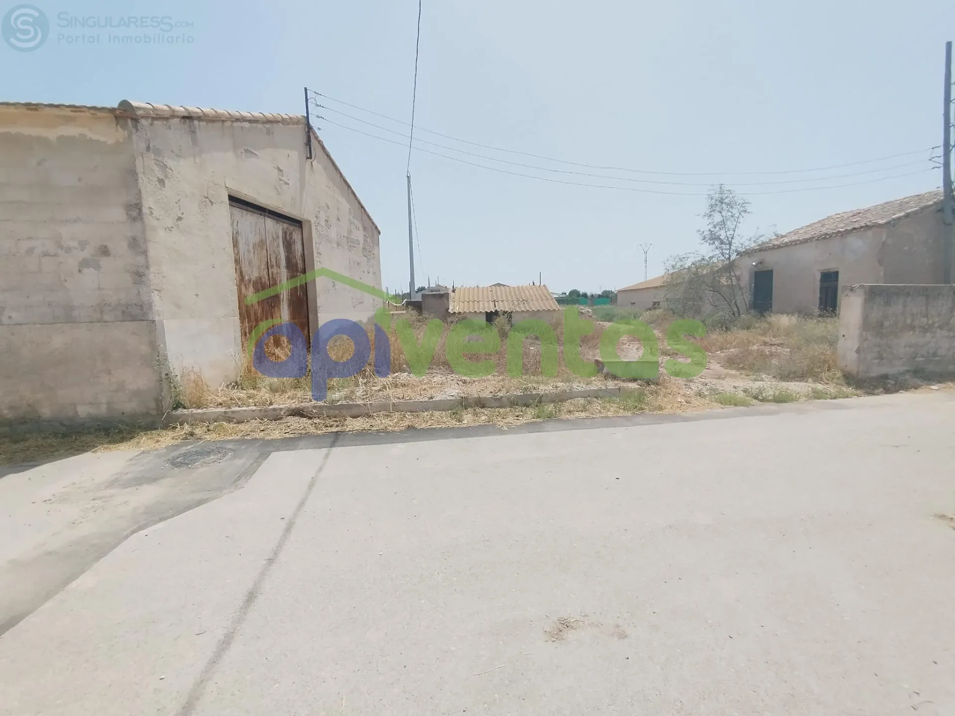 Comprar almacén de 6134m² en Lorca