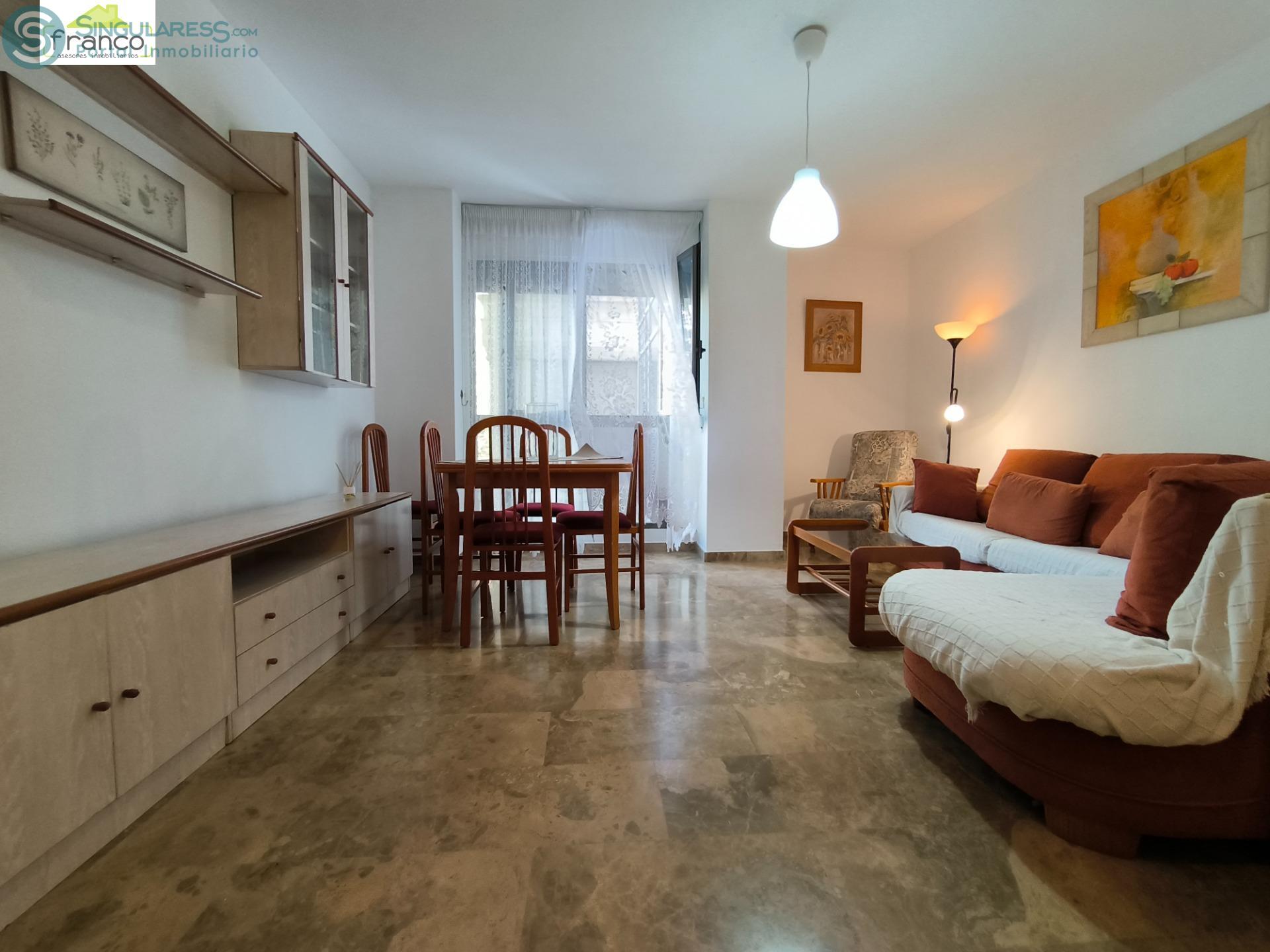 Alquilar piso de 90m² en Murcia