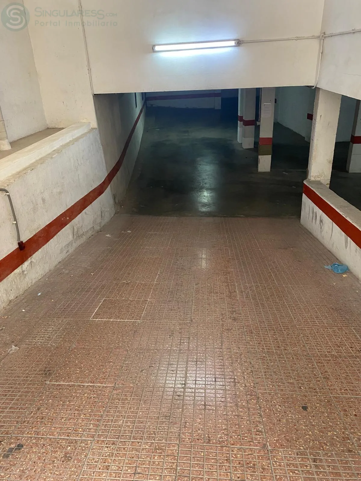 Comprar garaje de 29m² en Alcantarilla
