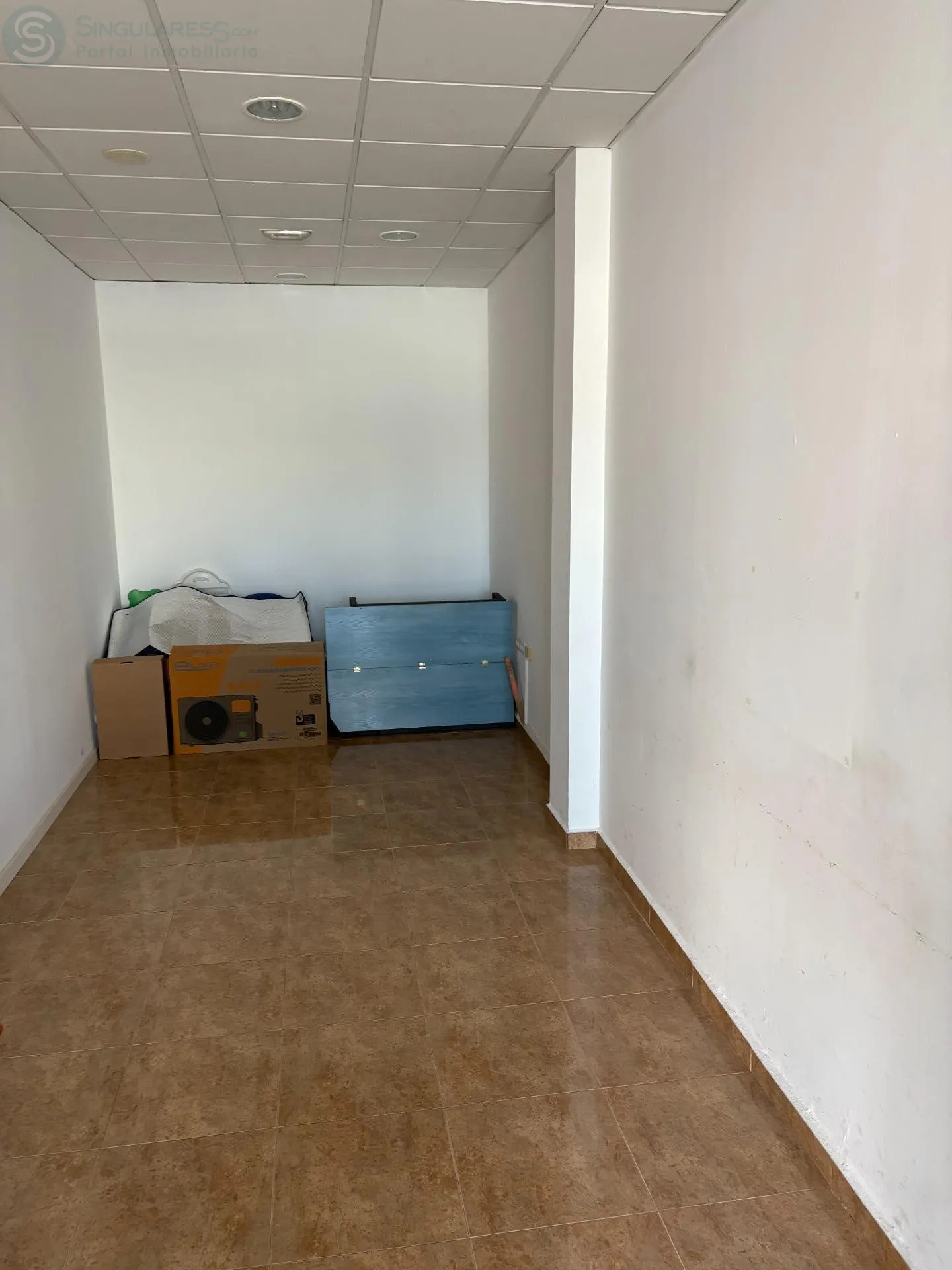 Alquilar instalaciones, naves industriales... de 110m² en Las Torres de Cotillas