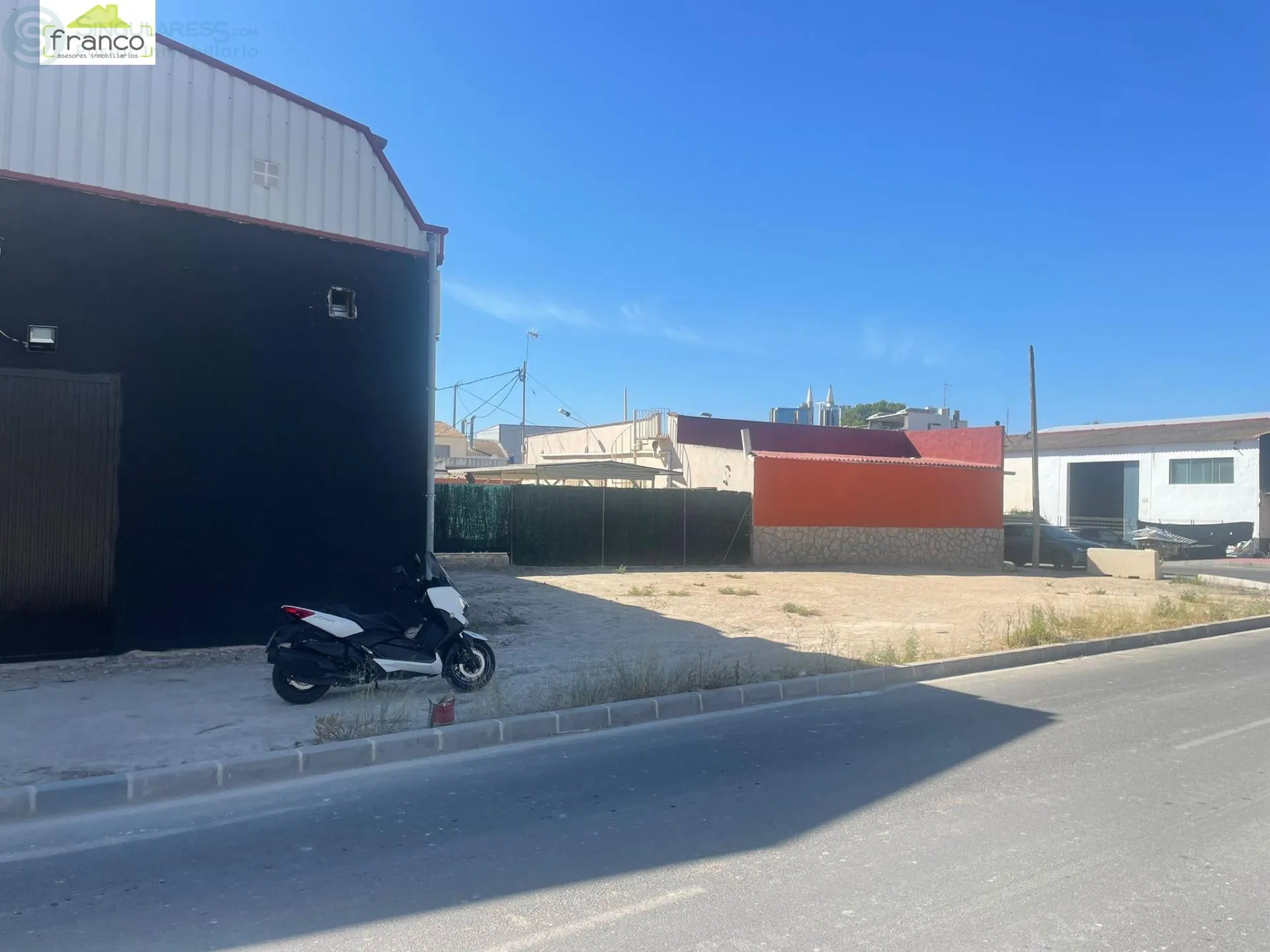 Comprar terreno en Calle Marina Española nº 100 en Murcia