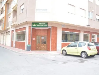 Comprar instalaciones, naves industriales... de 168m² en Murcia