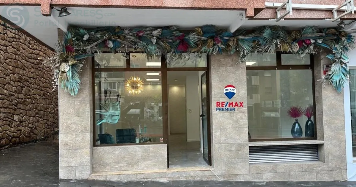 Alquilar instalaciones, naves industriales... de 140m² en Benidorm