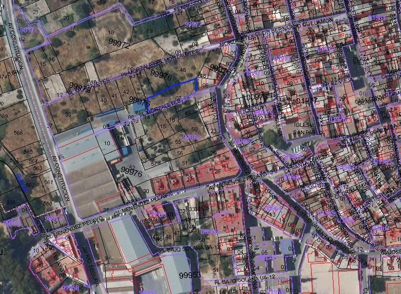 Comprar terreno de 647m² en Abarán