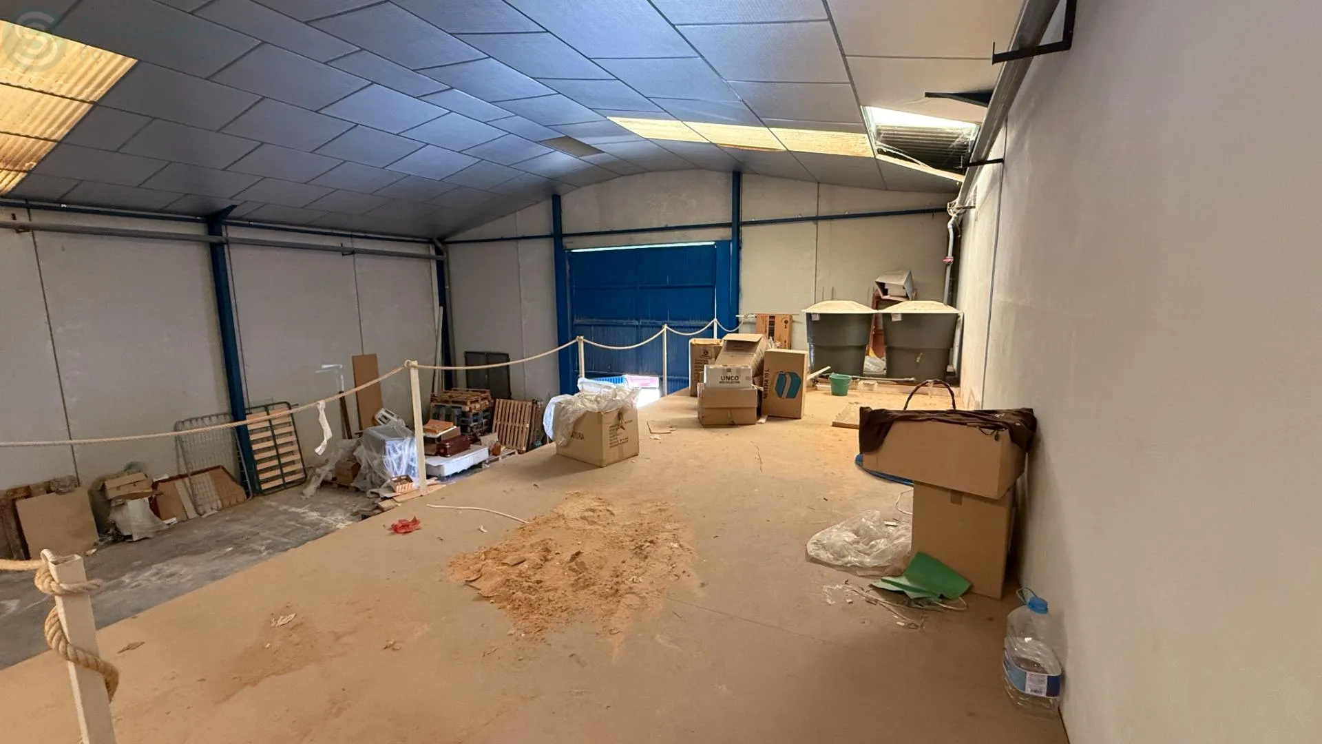 Comprar instalaciones, naves industriales... de 313m² en Cieza