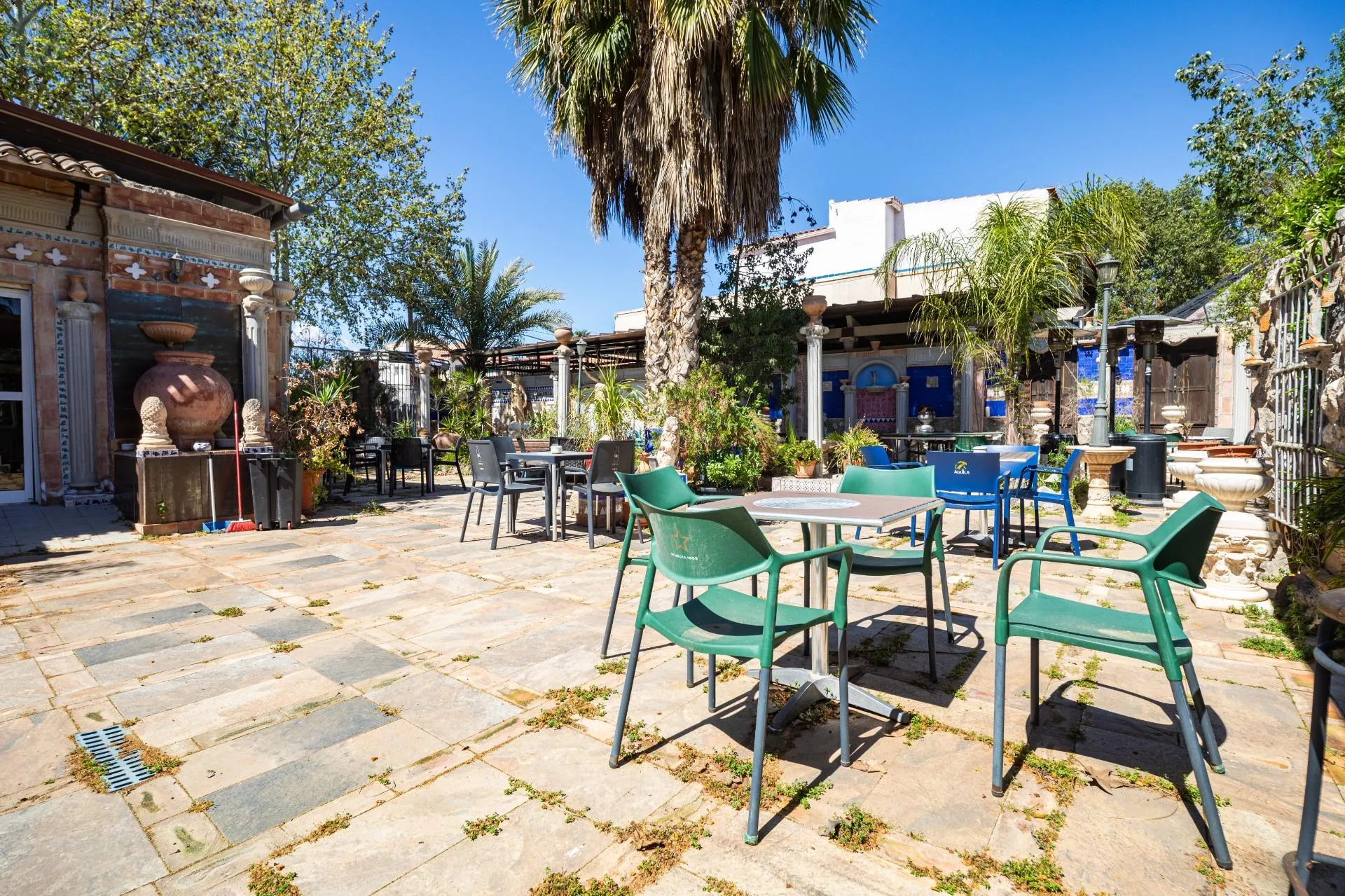 Comprar instalaciones, naves industriales... en Calle Acequia en Murcia