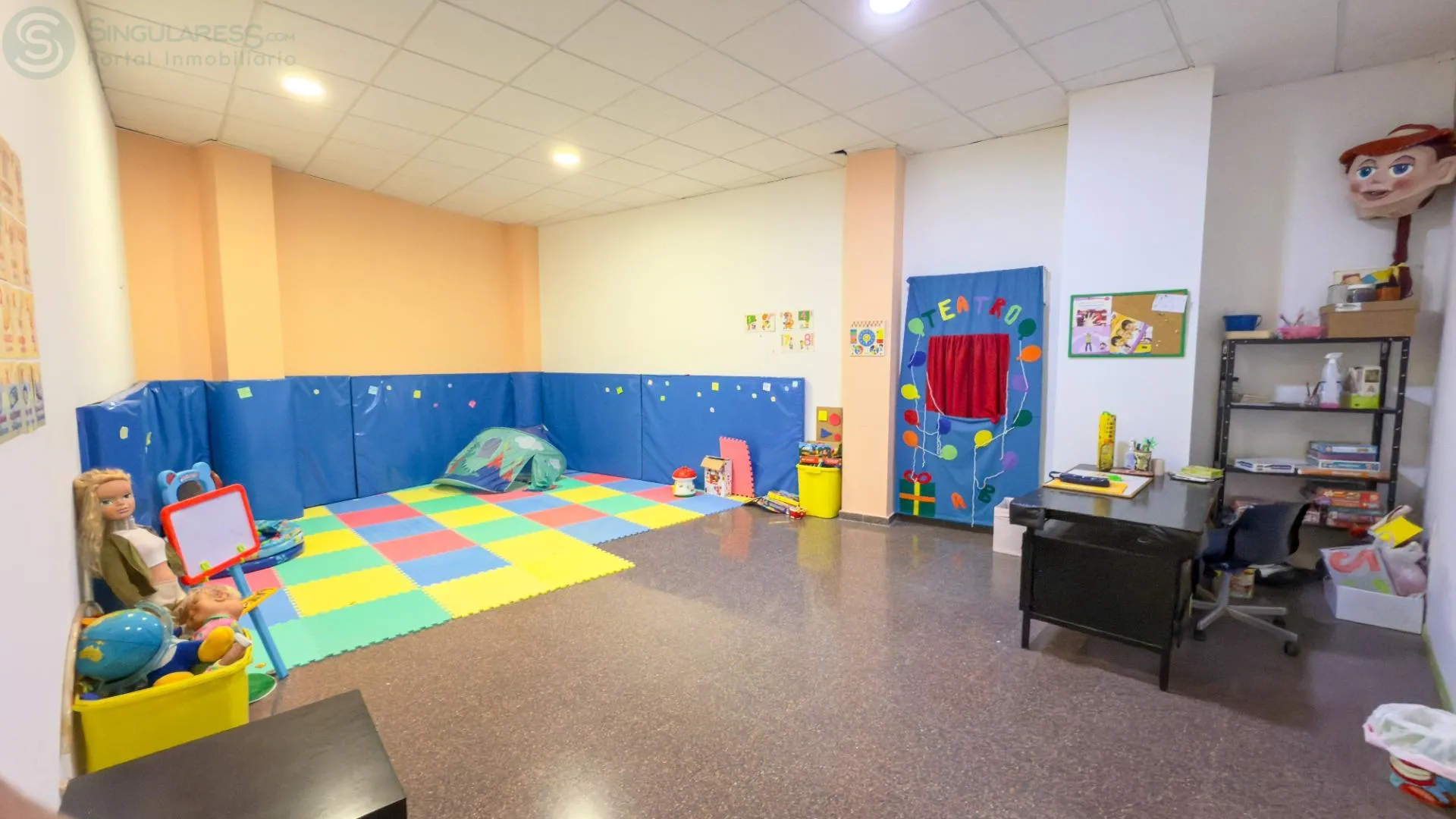 Alquilar instalaciones, naves industriales... de 275m² en Cieza