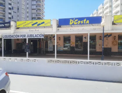 Comprar instalaciones, naves industriales... de 115m² en Cartagena