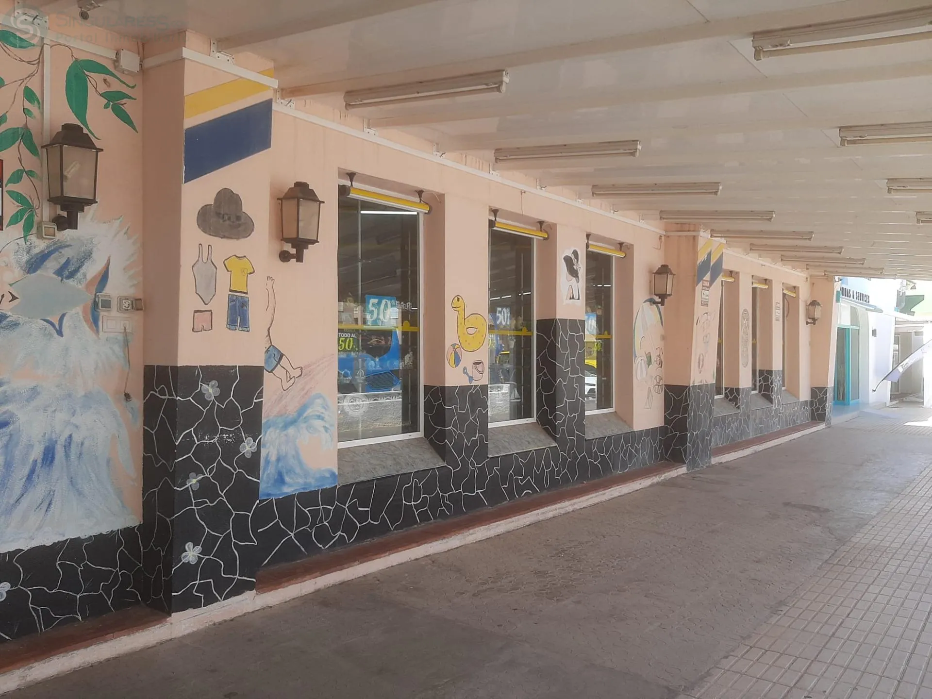 Comprar instalaciones, naves industriales... en Calle OPALO UNO-MANGA nº 1 en Cartagena