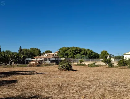 Comprar terreno de 2341m² en Murcia