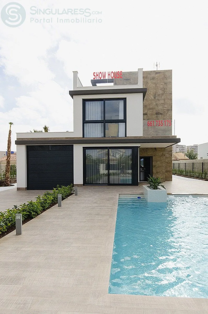 Comprar casa en Calle Julia Orbaiceta en Cartagena