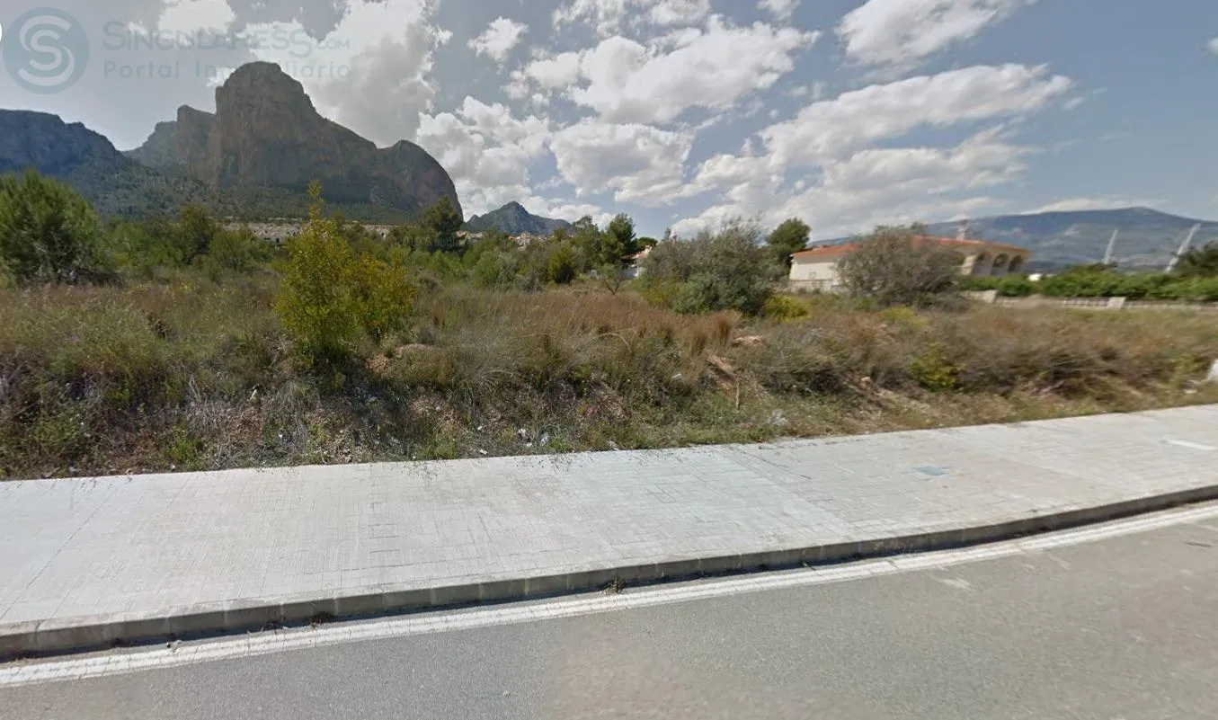 Comprar casa de 385m² en Polop