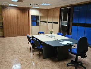 NAVE ALQUILER, CON OPCIÓN A OFICINAS