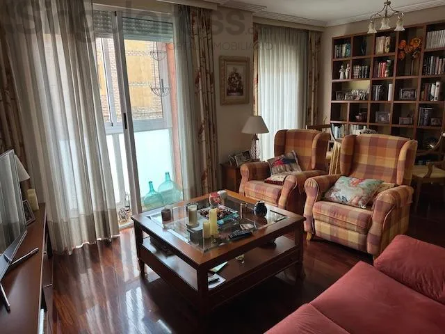 Comprar piso en Calle NAVARRA nº 2 en Murcia