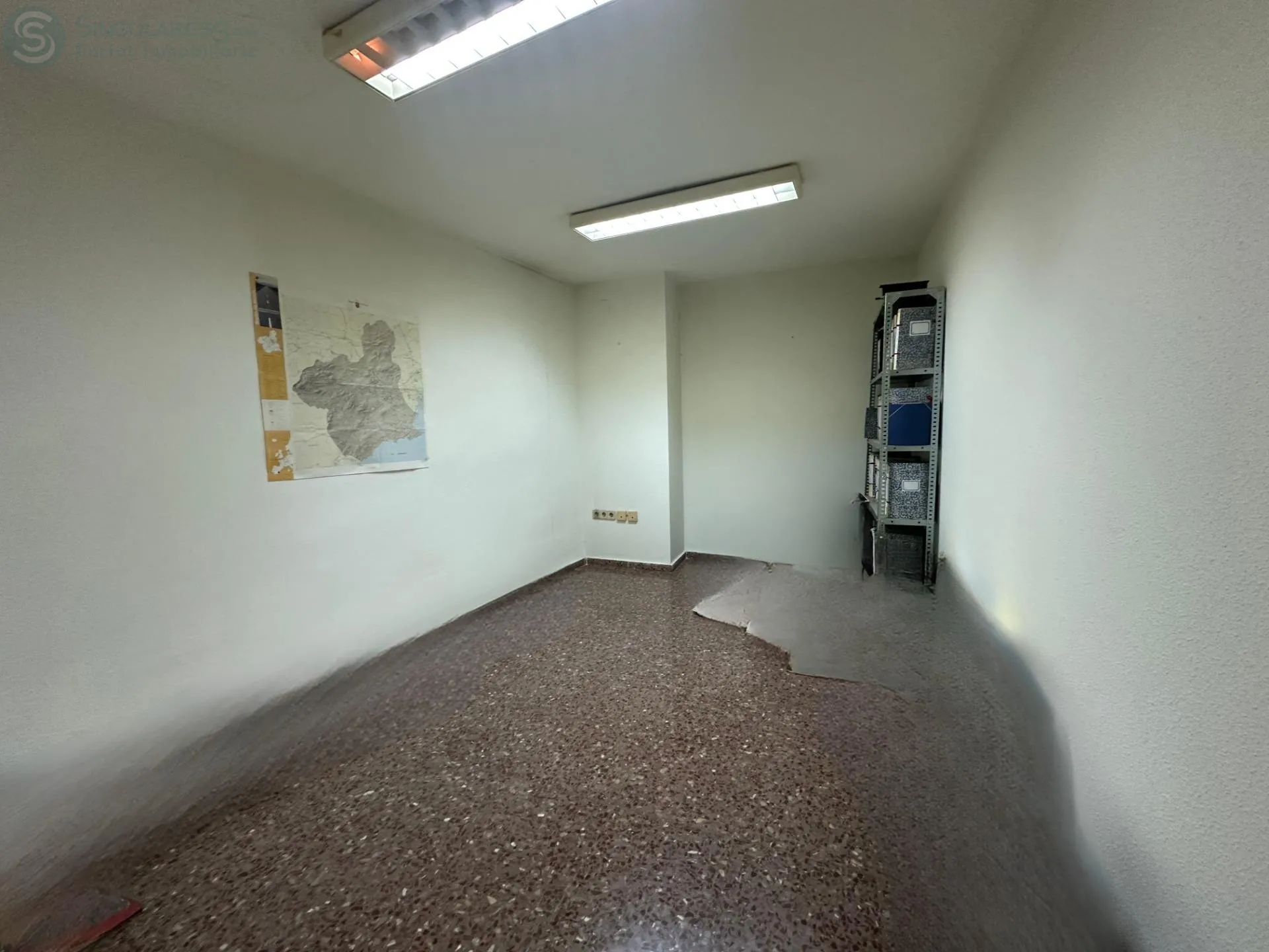 Alquilar oficina de 100m² en Murcia