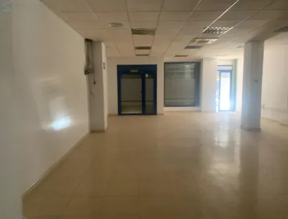 Comprar instalaciones, naves industriales... de 177m² en Murcia