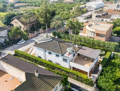 Comprar casa de 745m² en Murcia
