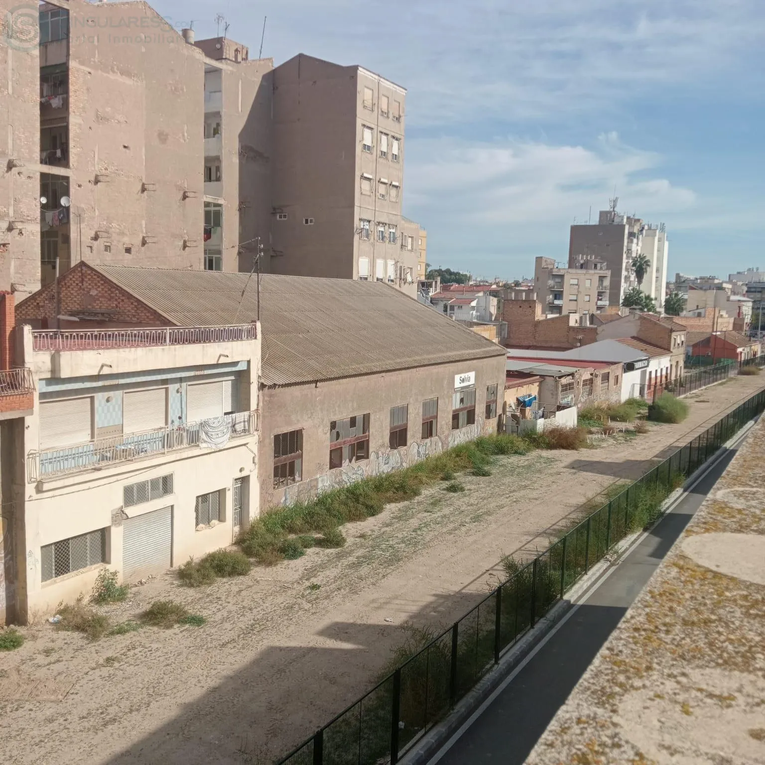 Comprar terreno de 170m² en Murcia