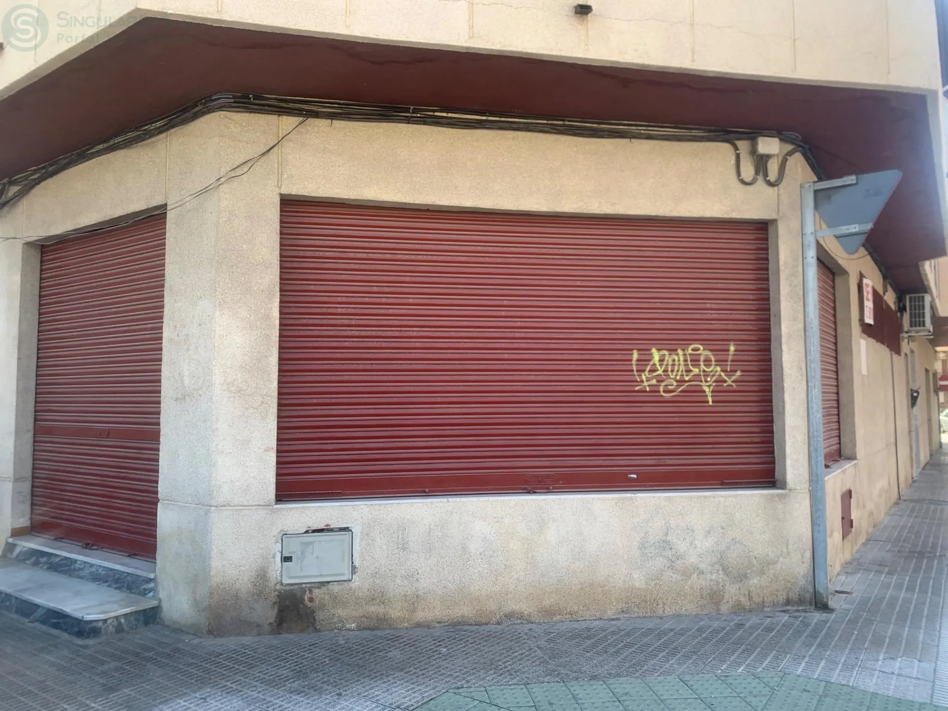 Comprar instalaciones, naves industriales... de 164m² en Murcia