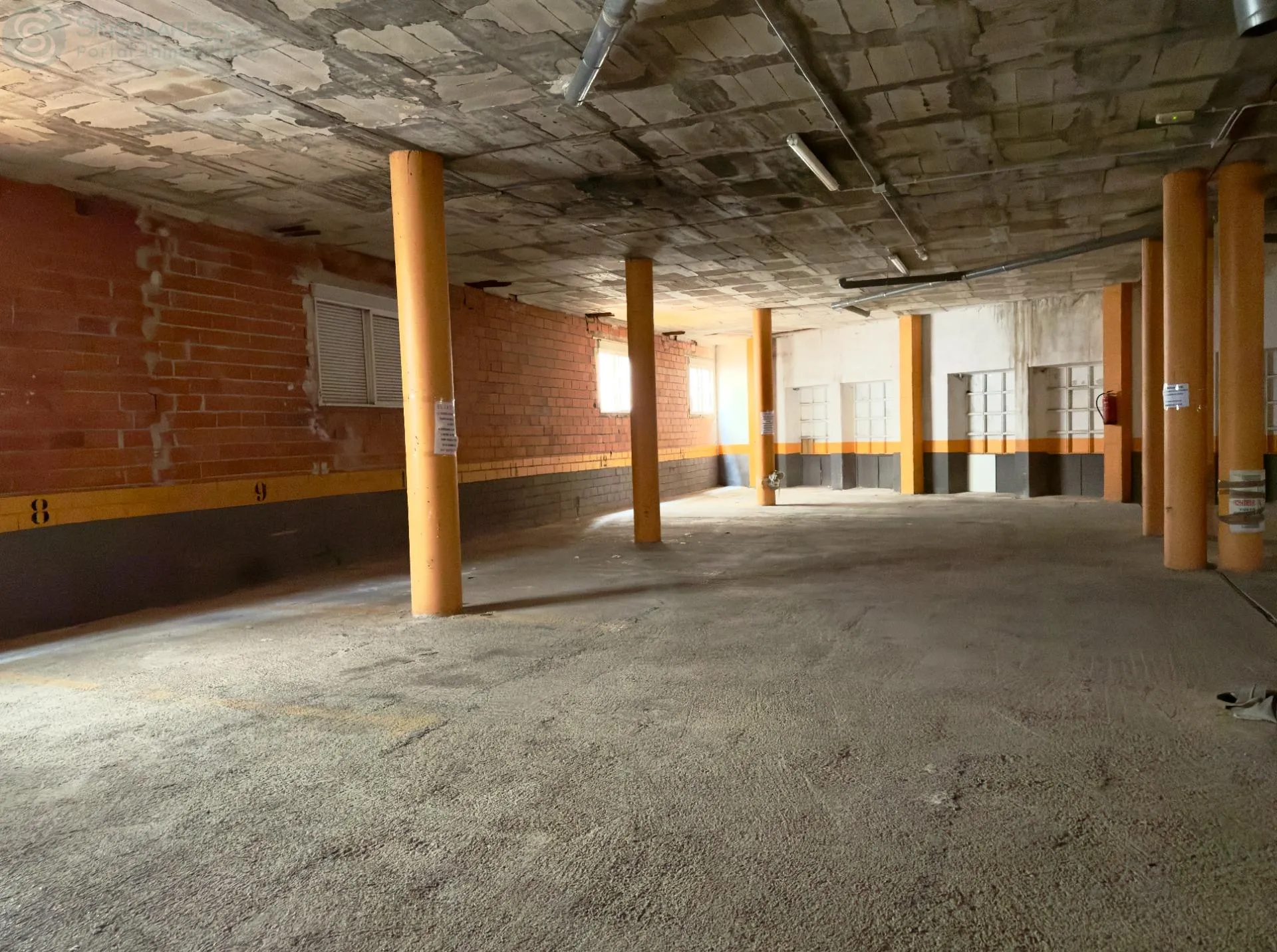 Comprar instalaciones, naves industriales... de 262m² en Abarán