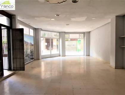 Alquilar instalaciones, naves industriales... de 330m² en Murcia