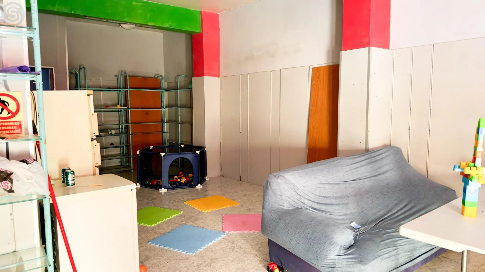 Comprar instalaciones, naves industriales... de 52m² en Cieza