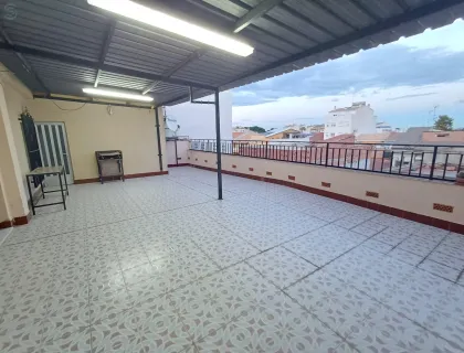 Comprar casa de 410m² en Murcia