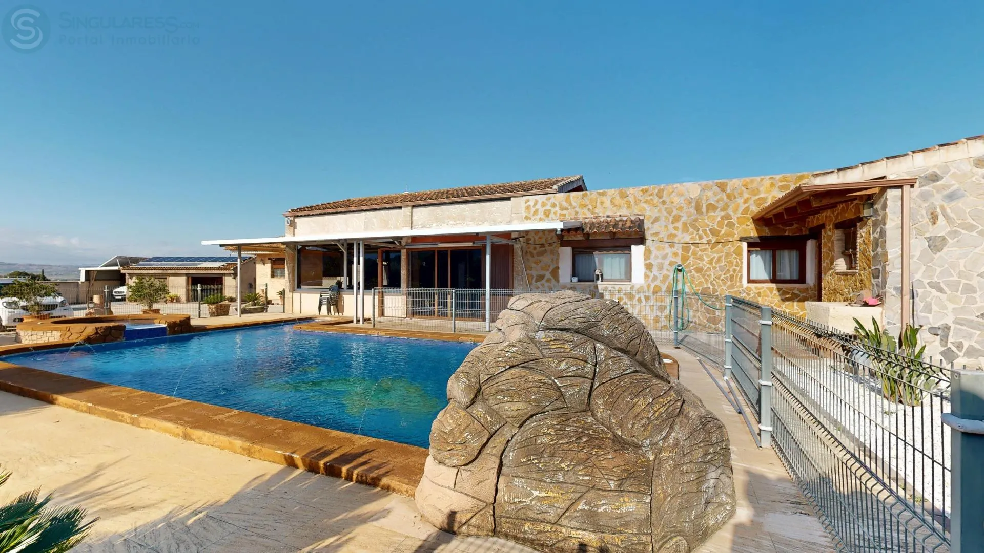 Comprar casa de 2005m² en Murcia