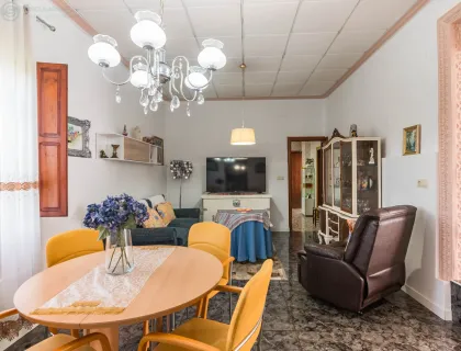 LIVING_ROOM