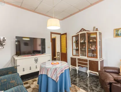 LIVING_ROOM