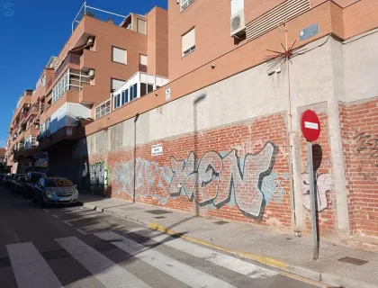 Comprar instalaciones, naves industriales... de 213m² en Cartagena