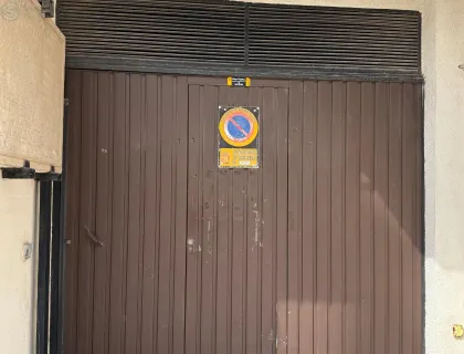 Alquilar garaje de 26m² en Cartagena