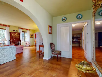 LIVING_ROOM