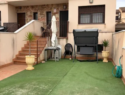Comprar casa de 155m² en Los Alcázares