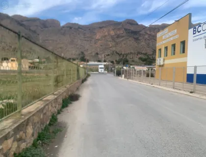 Comprar terreno de 3700m² en Orihuela