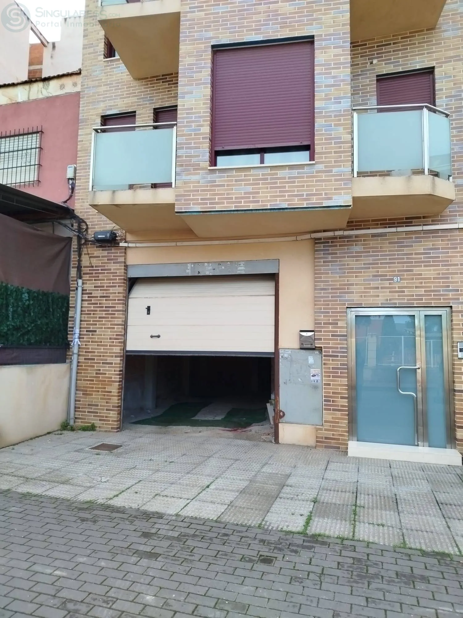 Comprar instalaciones, naves industriales... de 96m² en Murcia