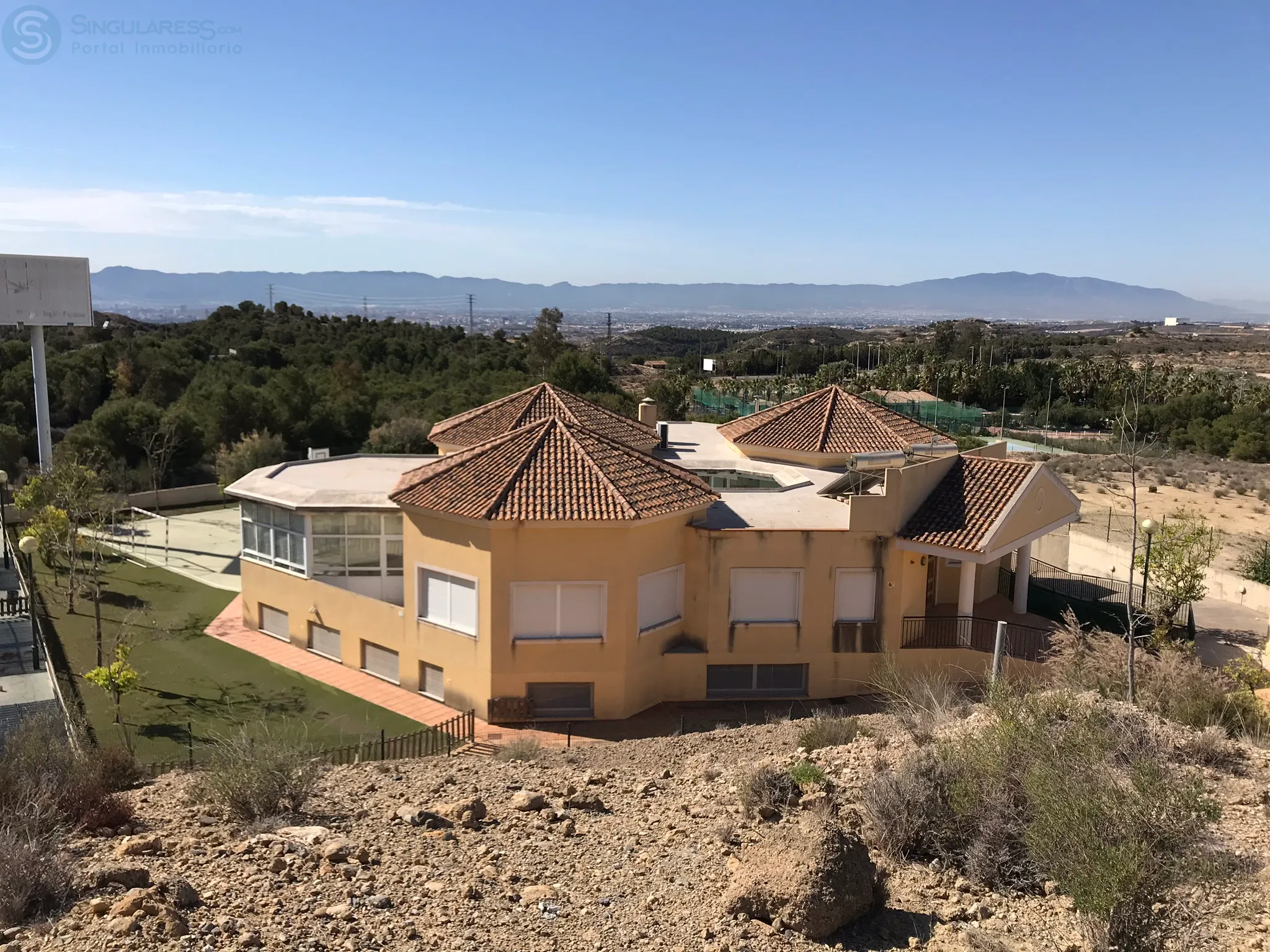 Comprar edificio en Calle María Zambrano nº s/n en Molina de Segura