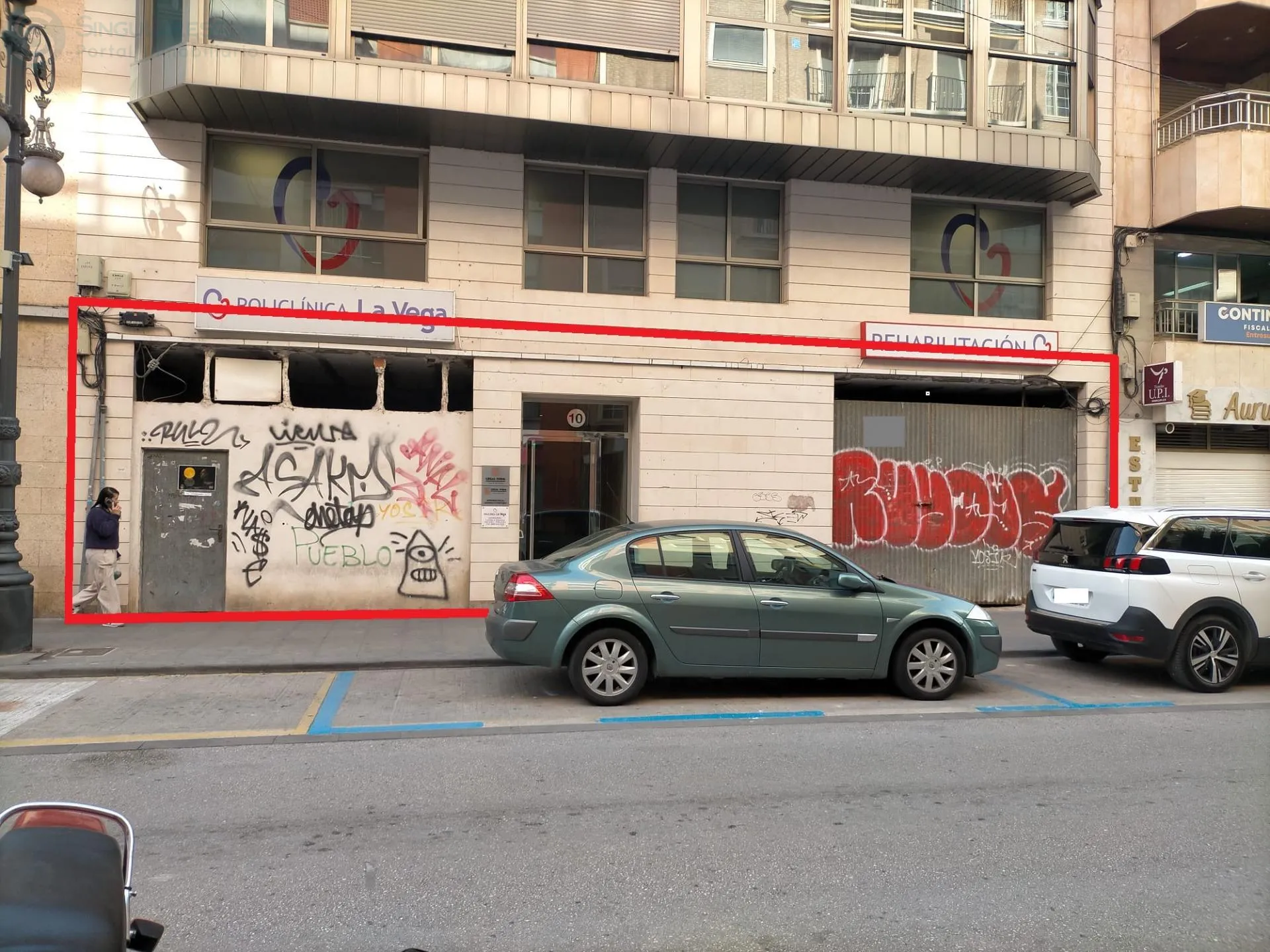 Comprar instalaciones, naves industriales... en Calle Del Obispo Rocamora en Orihuela
