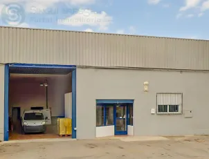 Nave en alquiler en el  Barrio del Progreso!