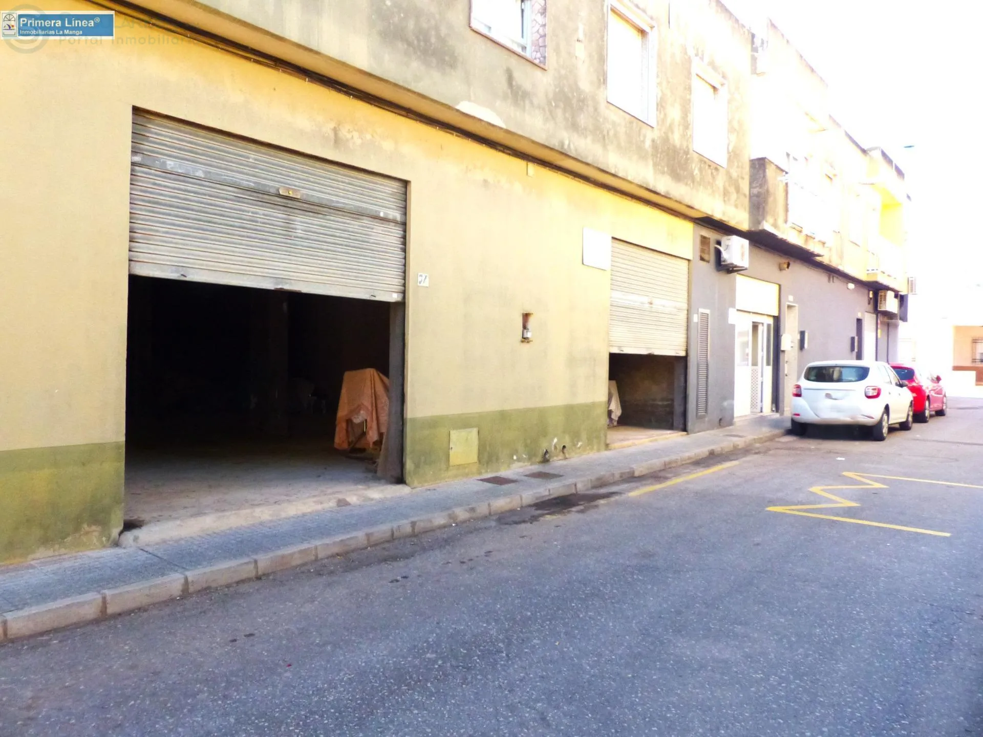 Comprar instalaciones, naves industriales... de 160m² en Cartagena