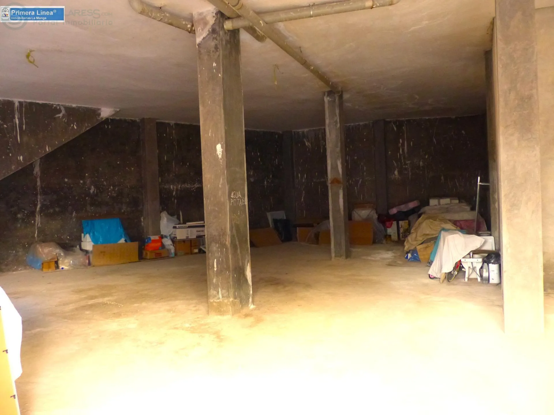 Comprar instalaciones, naves industriales... de 160m² en Cartagena