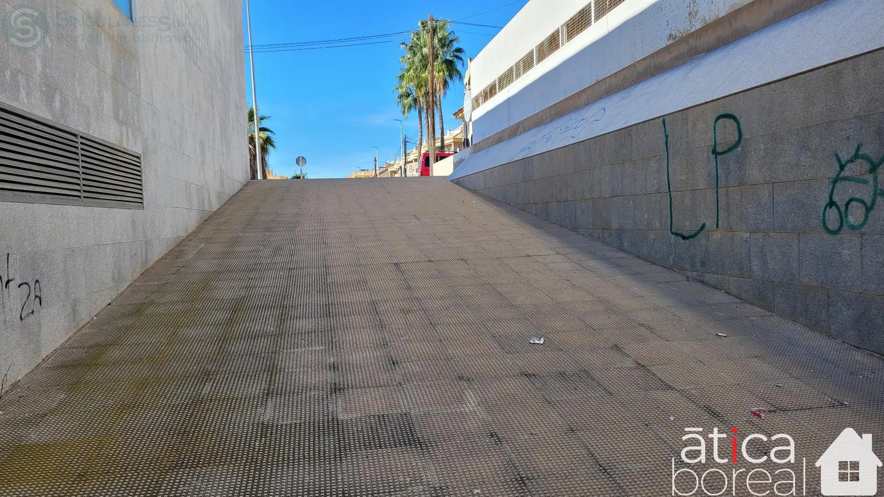 Comprar garaje en VIA AXIAL nº 10 en Mazarrón