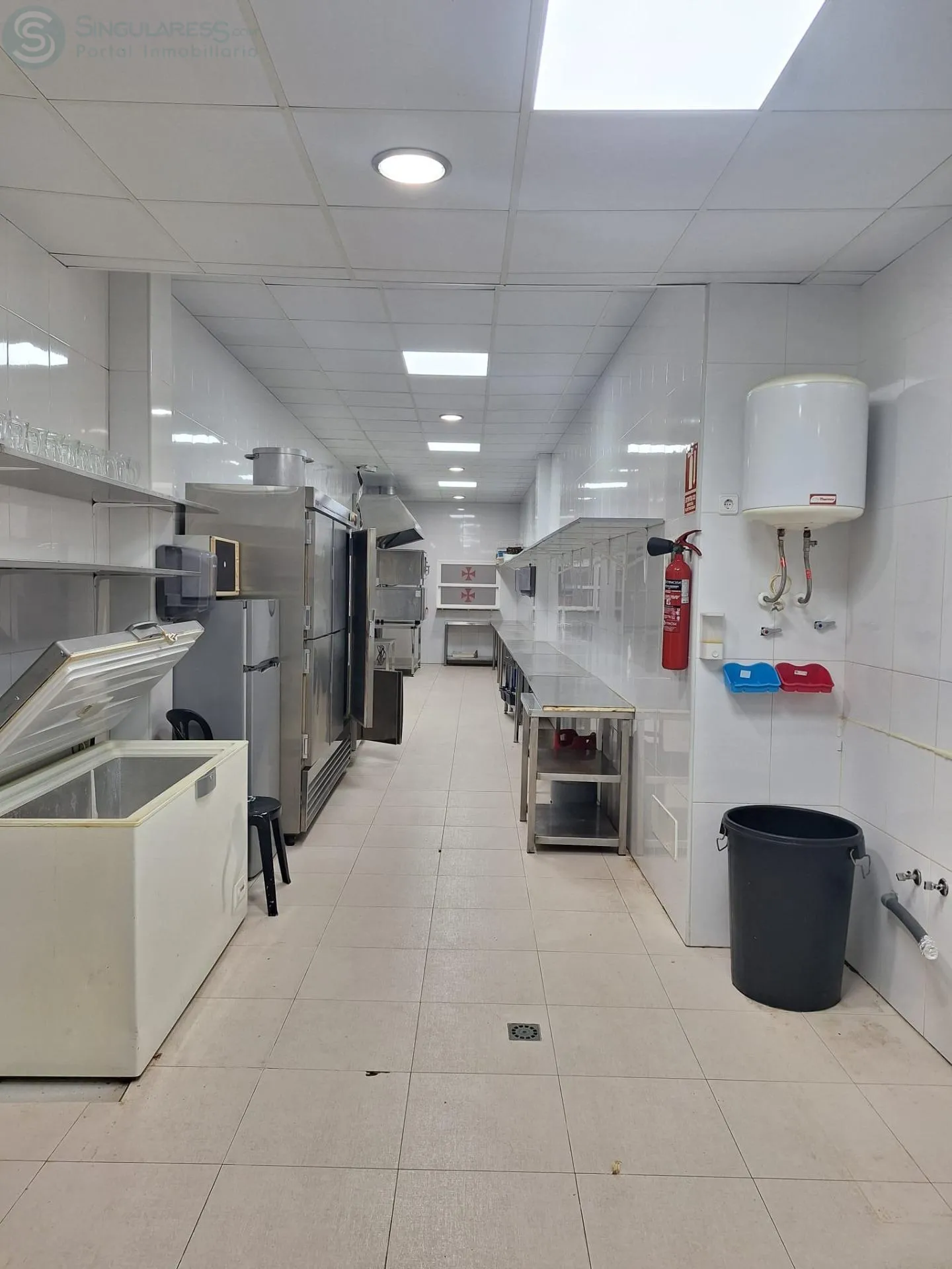 Comprar instalaciones, naves industriales... en Calle De las Américas nº 62 en Alcantarilla