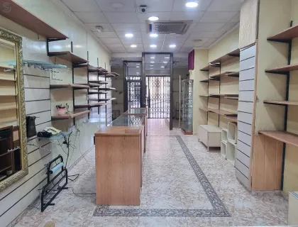 Comprar instalaciones, naves industriales... de 92m² en Cartagena