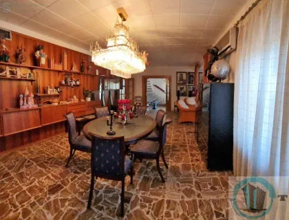 LIVING_ROOM