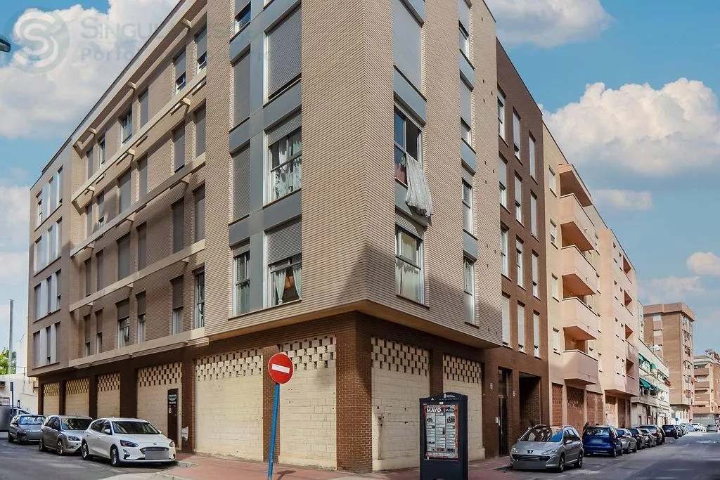 Comprar instalaciones, naves industriales... en Calle Del Salvador nº 10 en Molina de Segura